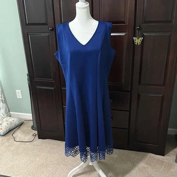 liz claiborne sleeveless a-line dress Line By Line Stripe Midi Dress-FINAL SALE